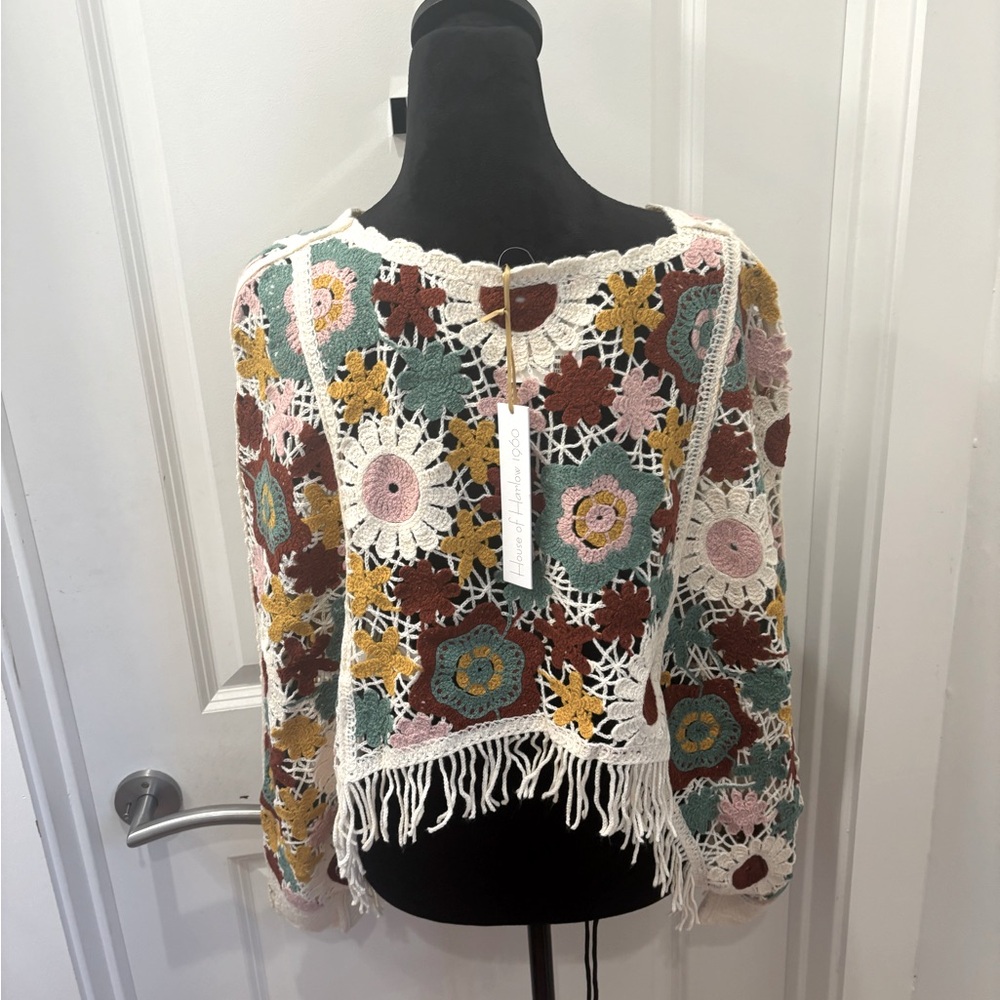 NWT House of Harlow 1960 Multicolor Crochet fringe poncho sweater - Picture 2 of 8